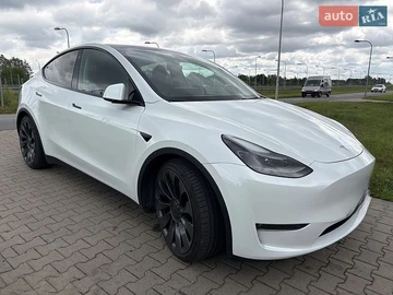 Авто Tesla Model Y 2024 № 8864595