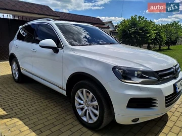Авто Volkswagen Touareg 2012 № 8864598