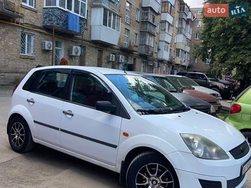 Авто Ford Fiesta 2007 № 8864678