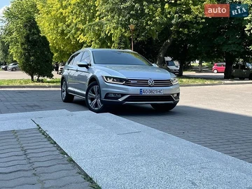 Авто Volkswagen Passat 2015 № 8864749