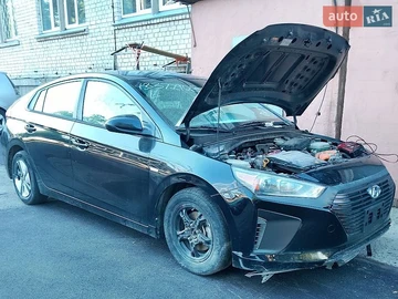 Авто Hyundai Ioniq 2018 № 8864816