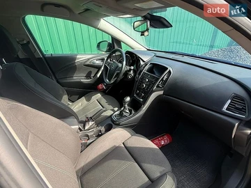 Авто Opel Astra 2012 № 8864928