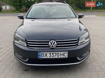 Авто Volkswagen Passat 2011 № 8865004
