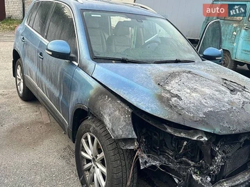 Авто Volkswagen Tiguan 2017 № 8865164