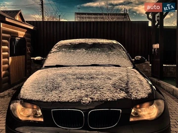 Авто BMW 1 Series 2005 № 8865338