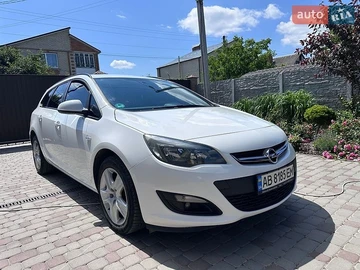 Авто Opel Astra 2013 № 8865345