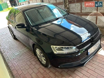 Авто Volkswagen Jetta 2011 № 8865346