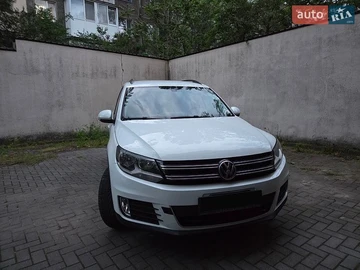 Авто Volkswagen Tiguan 2015 № 8865441