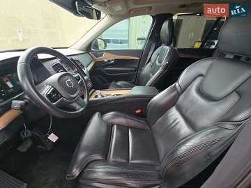 Авто Volvo Xc90 2017 № 8865556