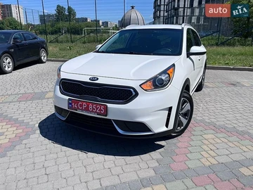 Авто KIA Niro 2017 № 8865764