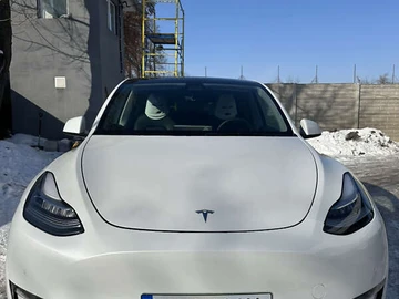 Авто Tesla Model Y 2021 № 8865848
