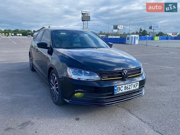 Авто Volkswagen Jetta 2016 № 8866050