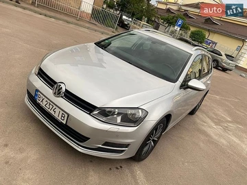 Авто Volkswagen Golf 2016 № 8866112