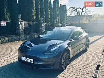 Авто Tesla Model 3 2022 № 8866152
