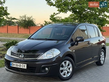 Авто Nissan Tiida 2010 № 8866403