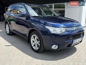Авто Mitsubishi Outlander 2013 № 8866493