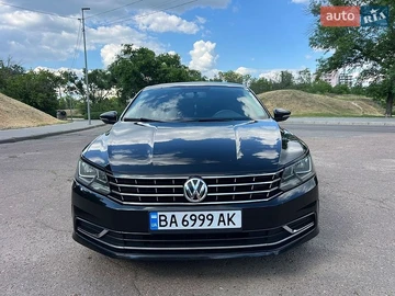 Авто Volkswagen Passat 2016 № 8866495