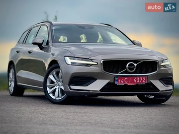 Авто Volvo V60 2021 № 8866621
