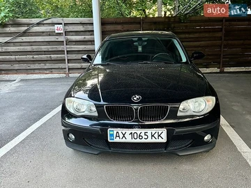 Авто BMW 1 Series 2006 № 8866805