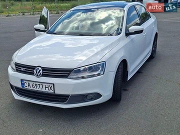 Авто Volkswagen Jetta 2012 № 8866902