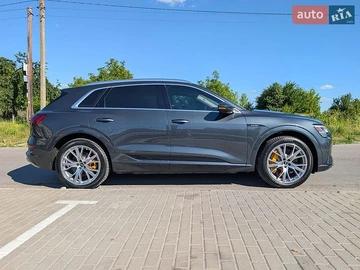 Авто Audi E-Tron 2019 № 8867090