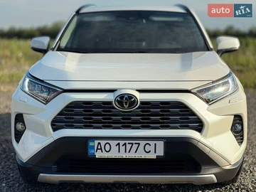 Авто Toyota Rav4 2020 № 8867098