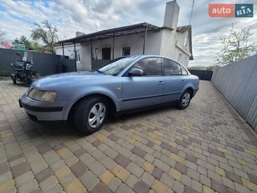 Авто Volkswagen Passat 1999 № 8867237