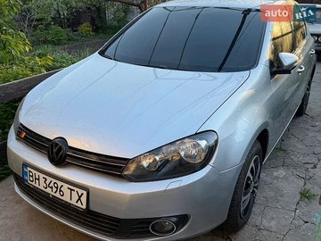 Авто Volkswagen Golf 2010 № 8867318