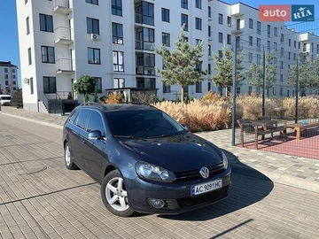 Авто Volkswagen Golf 2010 № 8867379