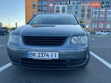 Авто Volkswagen Touran 2003 № 8867478