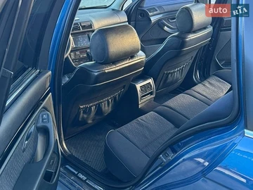 Авто BMW 5 Series 2002 № 8867479