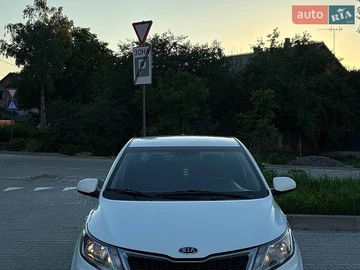 Авто KIA Rio 2012 № 8867553