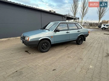 Авто ВАЗ 21099 2002 № 8867718