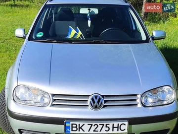 Авто Volkswagen Golf 2000 № 8867802