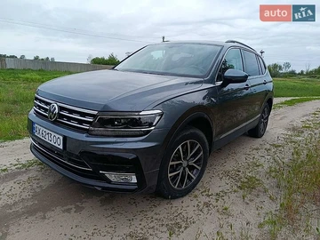 Авто Volkswagen Tiguan 2020 № 8867836