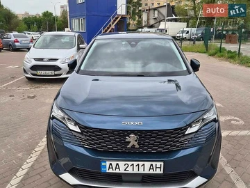 Авто Peugeot 5008 2021 № 8867840
