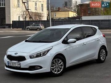 Авто KIA Ceed 2015 № 8867960