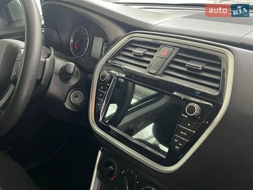Авто Suzuki Sx4 2018 № 8867986