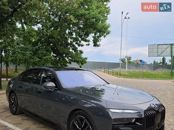 Авто BMW 7 Series 2024 № 8868056