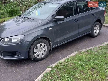 Авто Volkswagen Polo 2012 № 8868145