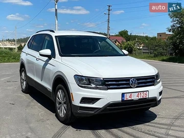 Авто Volkswagen Tiguan 2020 № 8868184