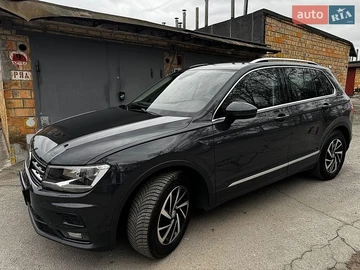 Авто Volkswagen Tiguan 2018 № 8868274