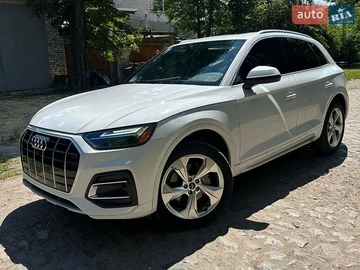 Авто Audi Q5 2021 № 8868285