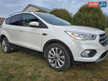 Авто Ford Escape 2017 № 8868396