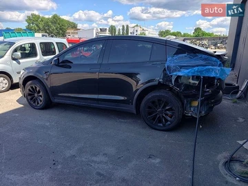 Авто Tesla Model X 2017 № 8868413