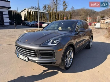 Авто Porsche Cayenne 2020 № 8868616