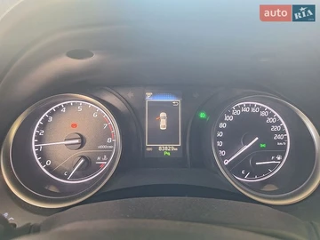Авто Toyota Camry 2019 № 8868838