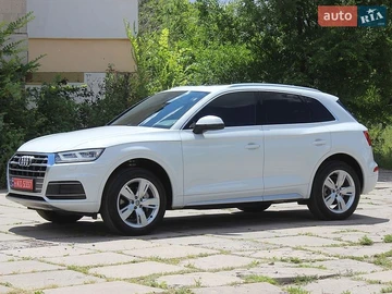 Авто Audi Q5 2019 № 8868850