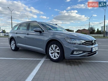 Авто Volkswagen Passat 2022 № 8869158