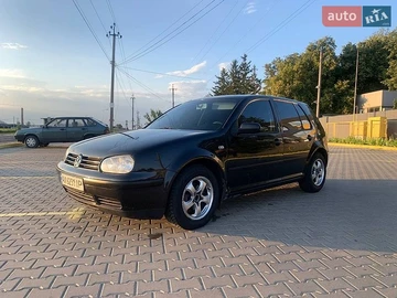 Авто Volkswagen Golf 2001 № 8869274